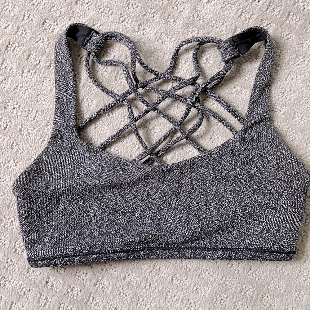 lululemon free to be sports bra